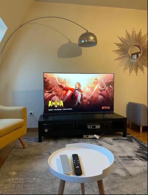 Quiet And Spacious Apartment Near Champs Elysees Paris Exterior foto